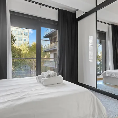 Heart Hideaway * Bucharest