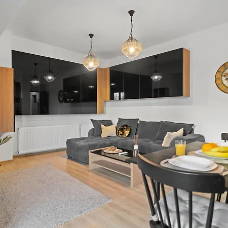 Heart Hideaway Apartment